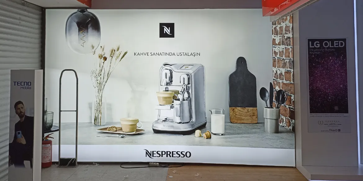 Nespresso Kahve Makinesi Teşhir Alanı Görseli